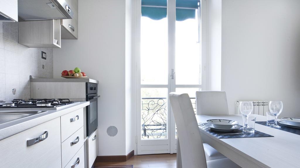 Italianway-Piazza Firenze Apartment Milan Bagian luar foto
