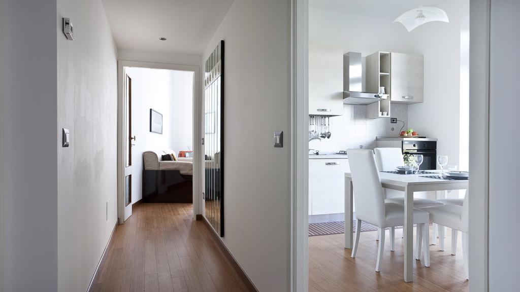 Italianway-Piazza Firenze Apartment Milan Bagian luar foto
